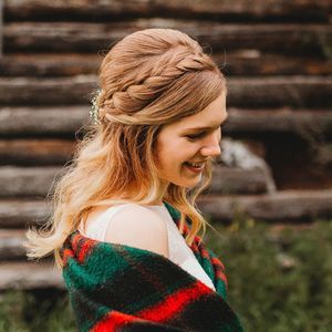 Meet your Posher, Naomi